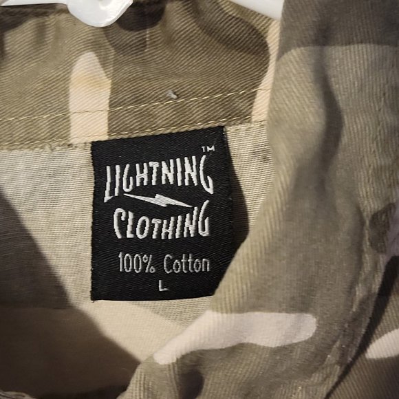 POW Camo Vest - Picture 4 of 5